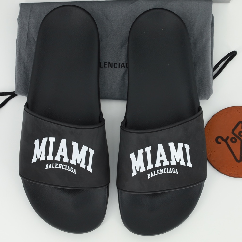 Balenciaga Miami Pool Slides Black White Logo Rubber Sandals‎ Men Size 10 EU 43